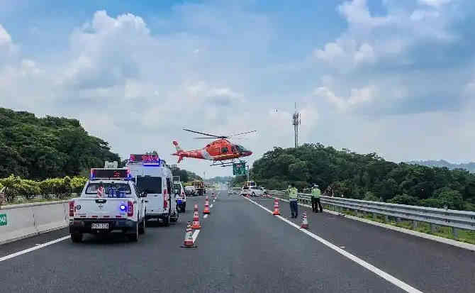 青铜峡高速公路汽车救援案例